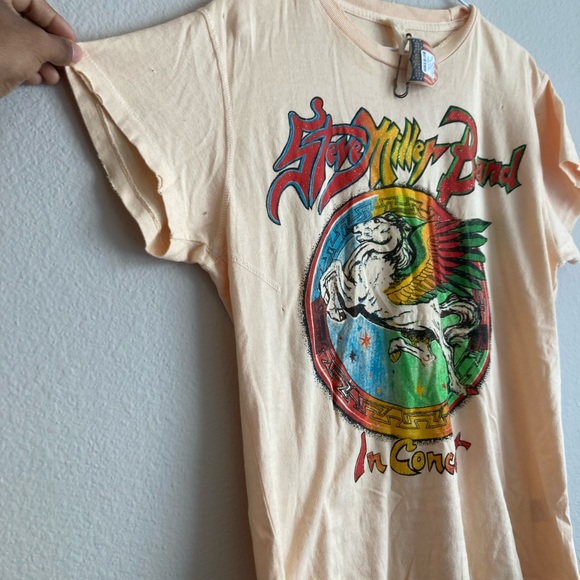 Steven Miller Band in Concert Unisex Sun Bleach Tee - Picture 8 of 9